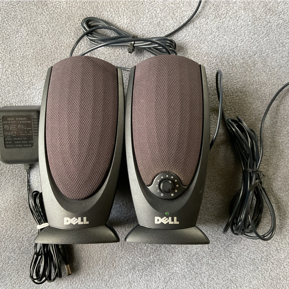 Duo DELL Plug In Speakers- Model A215 - With All Cords And Power Cord - Picture 6 of 6